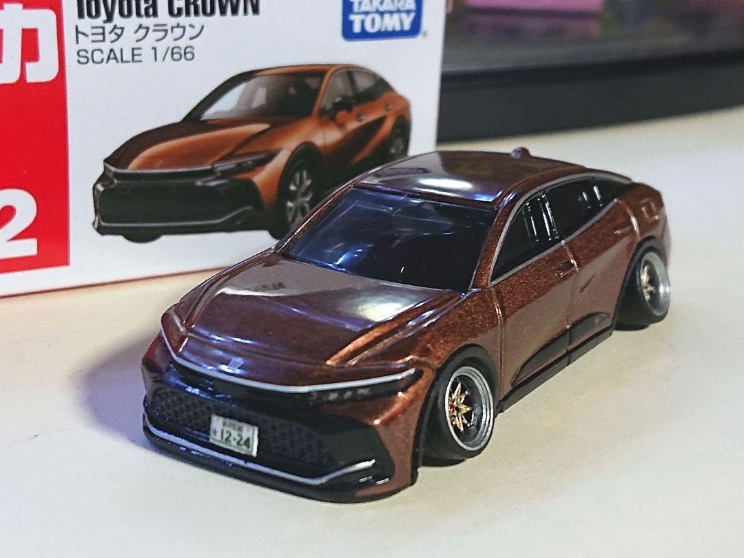 ミニカー　1/64 トミカ リミテッド　鬼　クラウン　改造 ミニカー 1/64 トミカ リミテッド 鬼 クラウン 改造 ミニカー 1